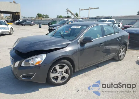 2012 Volvo S60 T5 из США, поврежденный, VIN YV1622FS0C2142893